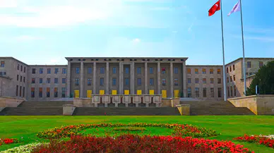 TBMM’de stajyer istismarı iddiası: Bir personel görevden uzaklaştırıldı