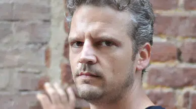 Ünlü yönetmen Seren Yüce evinde silahlı saldırıya uğradı