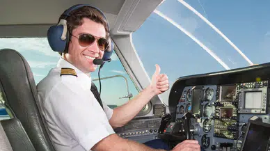 Amerikalı kaptan pilot maaş bordrosunu paylaştı: Aylık geliri dudak uçuklattı