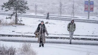 Meteoroloji uyardı: Batı Karadeniz’de kuvvetli kar, Akdeniz’de fırtına bekleniyor