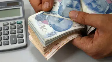 "Asıl sorun asgari ücretin az olması değil bu tutarın ortalama ücrete dönüşmesi"