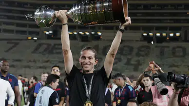 Flamengo, Filipe Luis'in sözleşmesini 2027'ye kadar uzattı