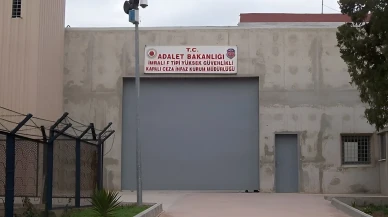 Teröristbaşı Öcalan bayram ziyaretinde ailesiyle görüştü
