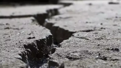 6.2'lik deprem İstanbul'u sarstı: Hangi ilçede ne kadar hissedildi?