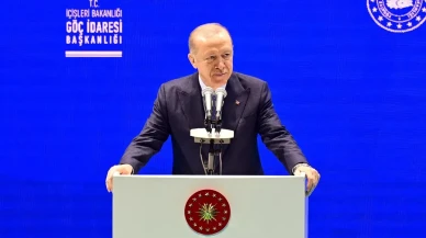 Cumhurbaşkanı Erdoğan: Tahtımı veririm, tacımı veririm ama devletime sığınan mazlumu asla vermem