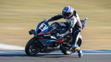 Milli motosikletçi Toprak Razgatlıoğlu'ndan 4. zafer!