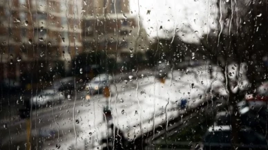 Bahar havasına mola: Hafta sonu sağanak yağış ve fırtına geliyor!