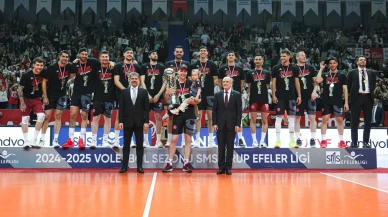 Ziraat Bankkart, Efeler Ligi'nde 4. kez şampiyon oldu