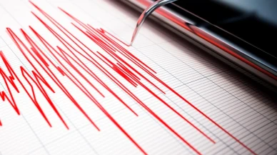 Ege Denizi'nde 4 büyüklüğünde deprem!