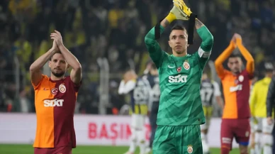 Okan Buruk: Muslera ve Mertens Galatasaray’dan ayrılıyor