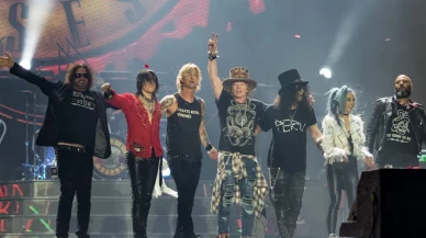 Guns N' Roses'ın İstanbul konseri öncesi kulis menüsü sosyal medyada gündem oldu