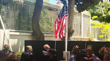 ABD 13 yıl sonra Şam'da bayrak çekti: Büyükelçilik yeniden açıldı