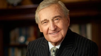 Rahmi Koç kimdir, kaç yaşında? Hangi takımı tutuyor, oğlu Ali Koç hangi takımı yönetiyor?