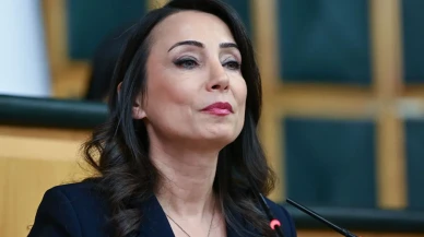 Tülay Hatimoğulları'ndan 'Free İmamoğlu' dövizi açıklaması: Gündeme taşınması doğru değil