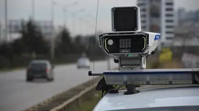Bayram yolcularına radar sürprizi: Hız limitleri ve denetim noktaları tartışma yarattı