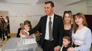 Ferdi Zeyrek'in eşi Nurcan Zeyrek kimdir, ne iş yapar? Ferdi Zeyrek'in kaç çocuğu var? Kızı Nehir Zeyrek kaç yaşında?