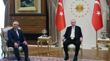Cumhurbaşkanı Erdoğan, DSP Genel Başkanı Aksakal ile bir araya geldi
