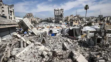 İsrail Refah’ta yardım noktasını hedef aldı: 30 kişi öldü, 115 yaralı