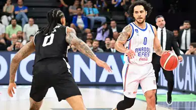 Anadolu Efes, play-off yarı final serisi 3. maçında Beşiktaş’ı geçti: 94-87