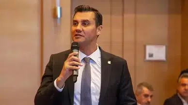 Ferdi Zeyrek 34 saattir yoğun bakımda: Ciddi organ hasarı ve elektrik yanığı var