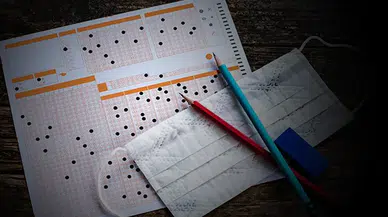 2025 YKS Sınavında Yasak Olan Eşyalar Hangileri? Gerekli Belgeler ÖSYM Tarafından Açıklandı