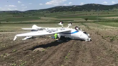 Bilecik Bozüyük’te eğitim uçağı tarlaya iniş yaptı, pilot yaralandı