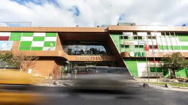 Türkiye'nin ilk lüks AVM'si kapanıyor