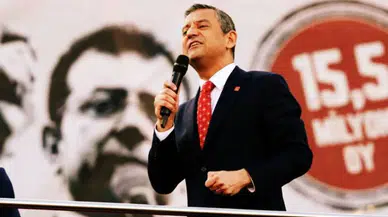 Özgür Özel'den Gaziosmanpaşa'da sert tepki: Belediyeye çökülürse, bu bir darbe girişimidir