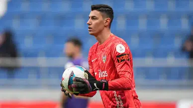 Trabzonspor, Uğurcan Çakır'ın boşluğunu Berke Özer ile doldurmak istiyor