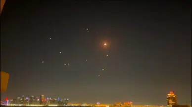 İran, ABD üslerini vurmaya başladı: Doha'da patlama sesleri!