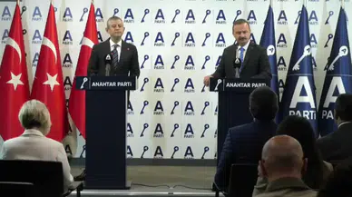 Özgür Özel: “Yolcu değiliz, hanı inşa edenleriz”