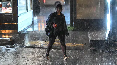 Yağış geliyor, Ankara Valiliği 21.00'e kadar evden çıkmayın uyarısı yapıyor