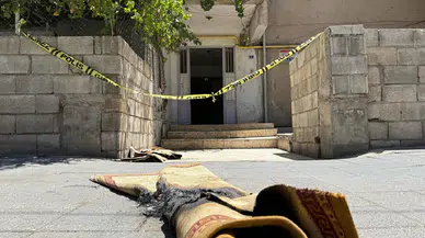 Gaziantep'te bir baba, intihar etmek isteyen kızını benzin döküp yaktı