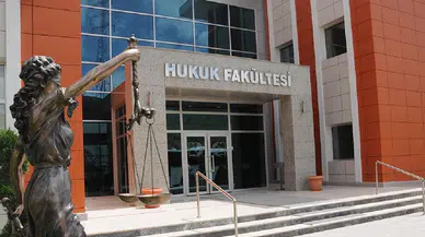 Hukuk fakültelerine giriş için yeni şart