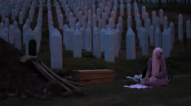 Srebrenitsa soykırımı 30. yılında: 8 binden fazla Boşnak anılıyor