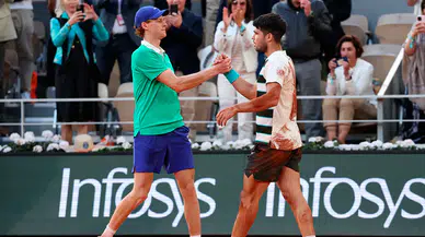 Wimbledon finalinde Carlos Alcaraz ile Jannik Sinner karşı karşıya gelecek