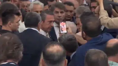 Fenerbahçe Divan Kurulu Toplantısında Ali Koç ile Aziz Yıldırım arasında gerginlik!