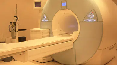 MR odasında trajedi: Metal kolye takan adam manyetik alana kapılıp hayatını kaybetti