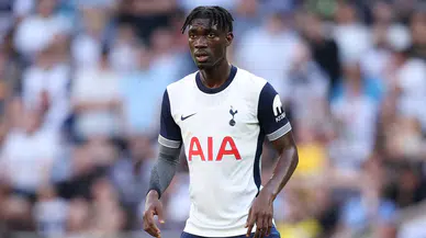 Fenerbahçe, Tottenham'ın yıldızı Yves Bissouma için yoğun mesai harcıyor