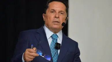 Özgür Çelik'ten Ahmet Özer için özgürlük çağrısı