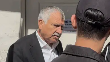 Zeydan Karalar’dan belediye binası önüne çağrı: Adana tutsak edilemez!