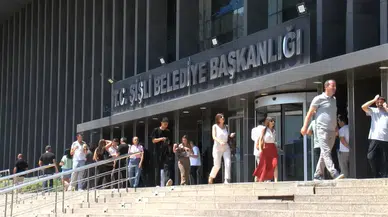 Şişli Belediyesi binasında yangın paniği: Tapu Müdürlüğü’nde dumanlar yükseldi