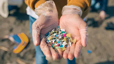 Fransa’da çarpıcı araştırma: Günde 68 bin mikroplastik parçacığı soluyor olabiliriz