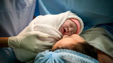 Doğumda dönüşüm başladı: Sezaryen azaldı, her gebeye ebe dönemi