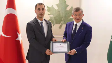 Gelecek Partisi İzmir İl Başkanı Yaşar Beyazgül gözaltına alındı