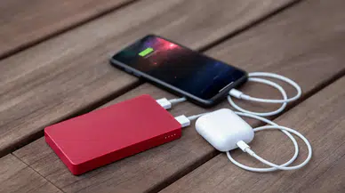Powerbank tehlikesi: Bakanlık uçuşta kullanımının yasaklanmasını tavsiye etti