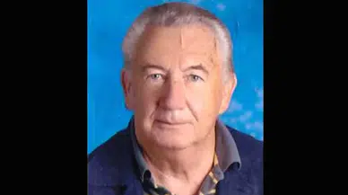 Ünsal Altuğ kimdir?