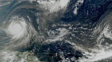 Erin Kasırgası ABD'nin doğu kıyılarına doğru ilerliyor