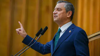 Özgür Özel’den Trabzon’da sert mesajlar: Kayyumcu çırağının seviyesine inersek çıkarken vurgun yeriz