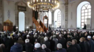 Diyanet, 30 Ağustos Zafer Bayramı'nı kutladığı cuma hutbesinde Atatürk'e yer vermedi